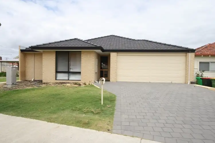 33 Strickland  Street, South Bunbury WA 6230