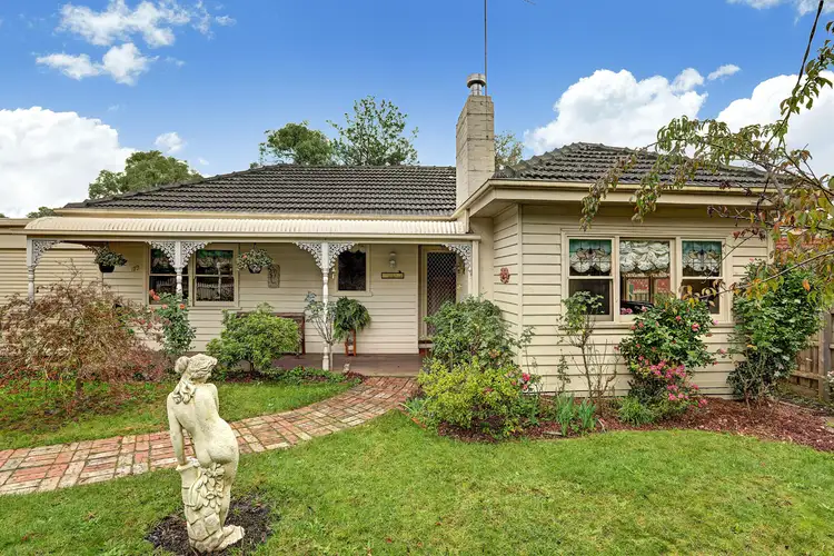 119 Mt Dandenong Road, Ringwood East VIC 3135