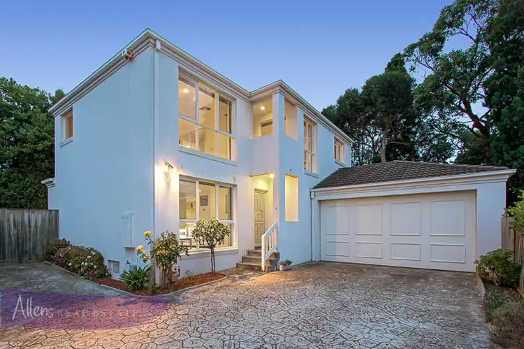 2/30 Baird Street South, Doncaster VIC 3108