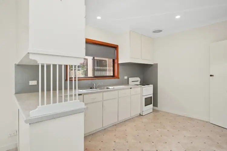 Sixth view of Homely house listing, 24 Ivanhoe Street, Wendouree VIC 3355