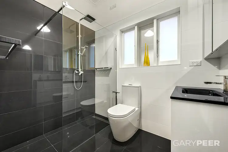 Sixth view of Homely house listing, 4 Sheffield Street, Caulfield South VIC 3162
