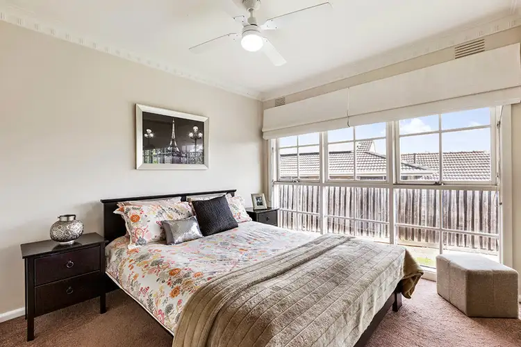 Fifth view of Homely house listing, 4 Noojee Court, Yallambie VIC 3085