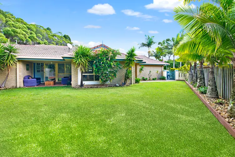 16 Goldvilla Drive, Elanora QLD 4221