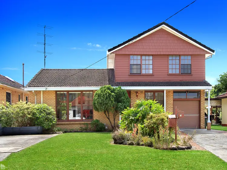 19 Thurston Crescent, Corrimal NSW 2518