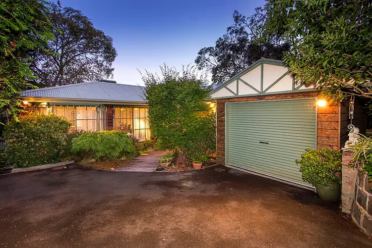 Main view of Homely house listing, 2/124 Grand Boulevard, Montmorency VIC 3094