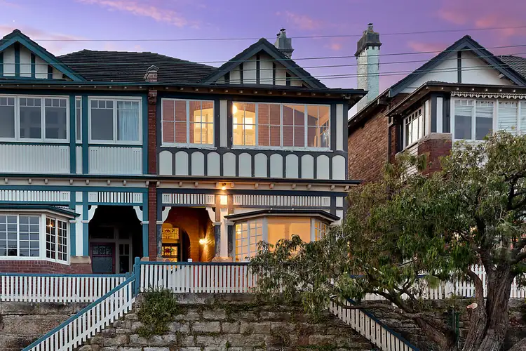 17 Quinton Road, Manly NSW 2095