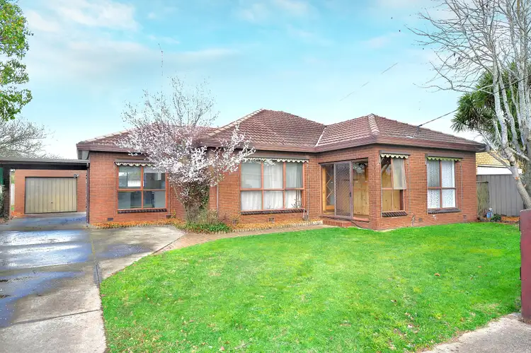 Main view of Homely house listing, 2 Margaret Street, Wendouree VIC 3355