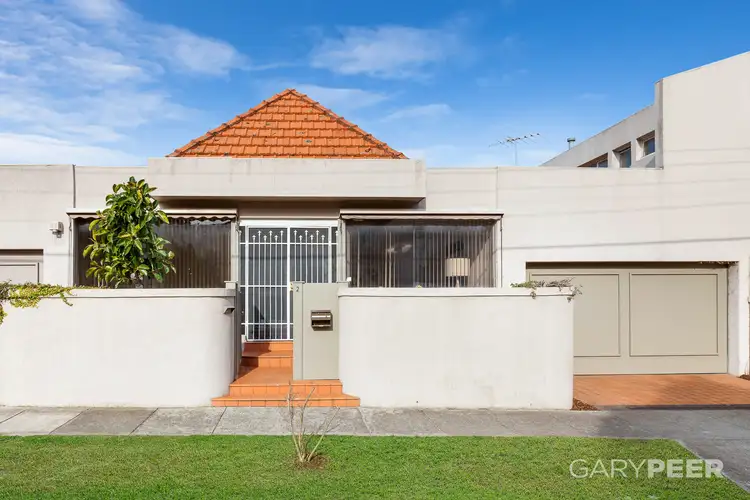 2/662 Inkerman Road, Caulfield North VIC 3161