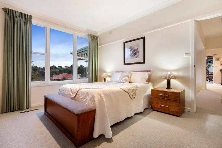 Fifth view of Homely house listing, 86 Nell Street, Greensborough VIC 3088