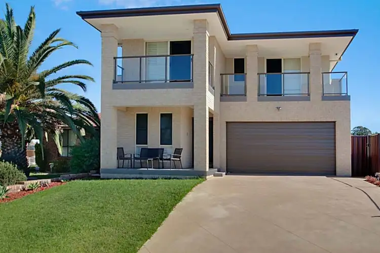 1A Falklands Avenue, Bossley Park NSW 2176
