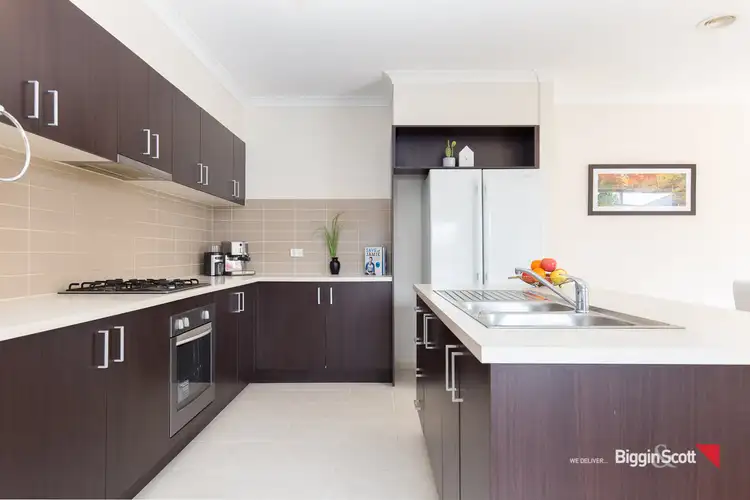 Fifth view of Homely house listing, 34 Erin Square, Deer Park VIC 3023