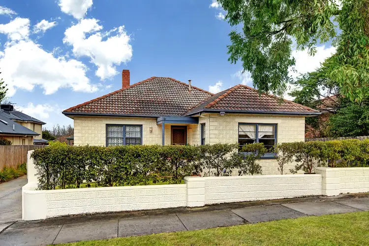 1/42 Caroline Street, Ringwood VIC 3134