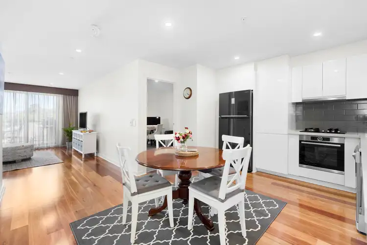Fifth view of Homely apartment listing, L2, 11/8 Ebdale Street, Frankston VIC 3199