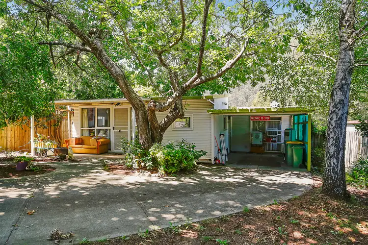 6 Derby Street, Warburton VIC 3799