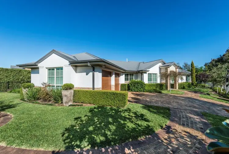2 Kingsbury Circuit, Bowral NSW 2576