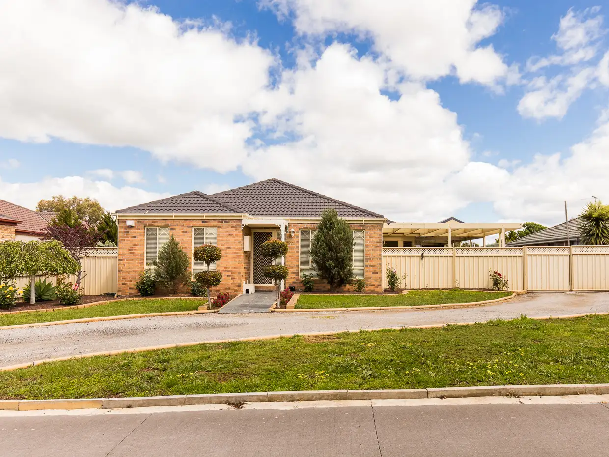 Main view of Homely house listing, 27 Curtis Avenue, Sunbury VIC 3429