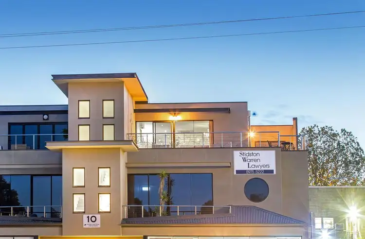 1/10 Blamey Place, Mornington VIC 3931
