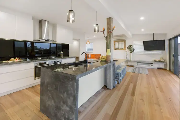 Second view of Homely house listing, 2 Highview Court, Rye VIC 3941