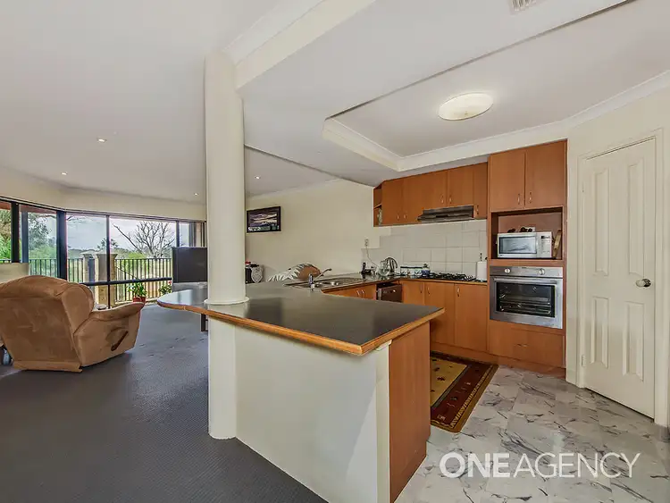 Sixth view of Homely townhouse listing, 2/13 Bluerise Cove, Falcon WA 6210