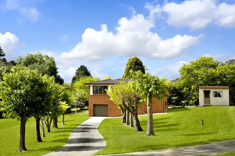 48 Oxley Drive, Bowral NSW 2576