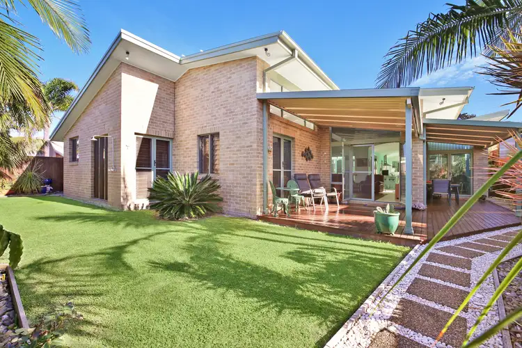 1580 Ocean Drive, Lake Cathie NSW 2445