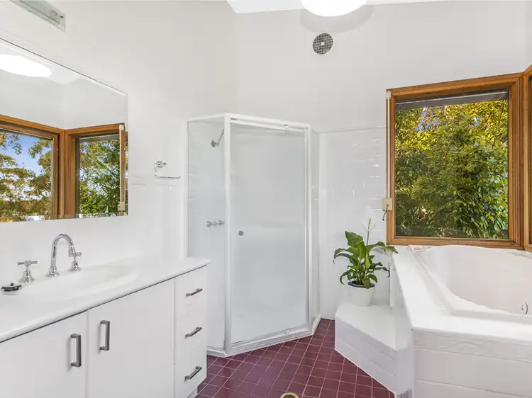 Sixth view of Homely house listing, 33 Buttenshaw Place, Austinmer NSW 2515