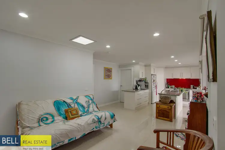 Seventh view of Homely house listing, 3 Elata Place, Endeavour Hills VIC 3802