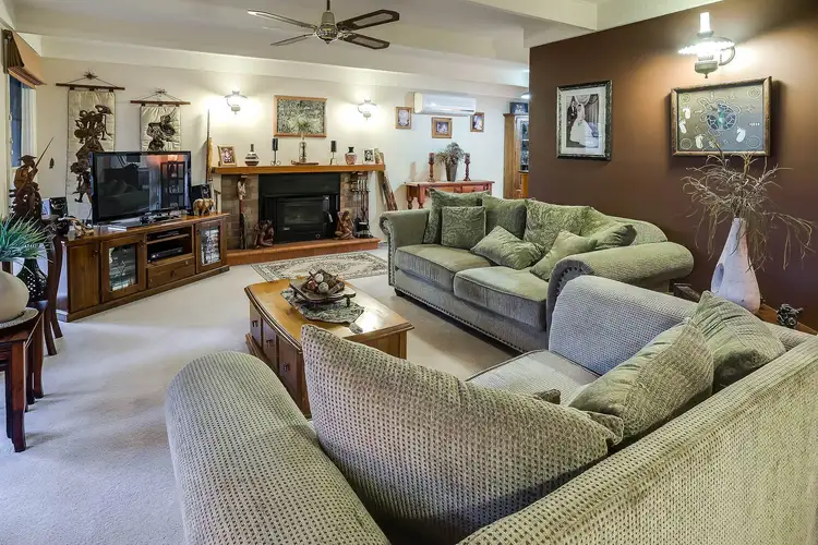 Sixth view of Homely house listing, 33 Gladesville Drive, Kilsyth VIC 3137