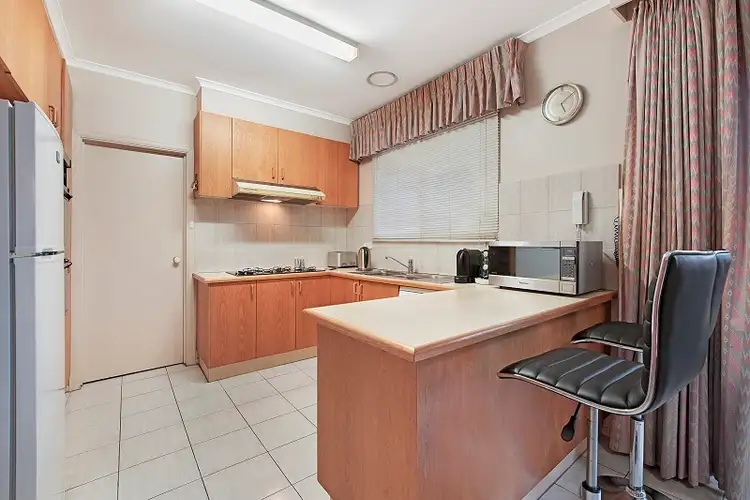 Fourth view of Homely villa listing, 2/69 Narrawong Road, Caulfield South VIC 3162