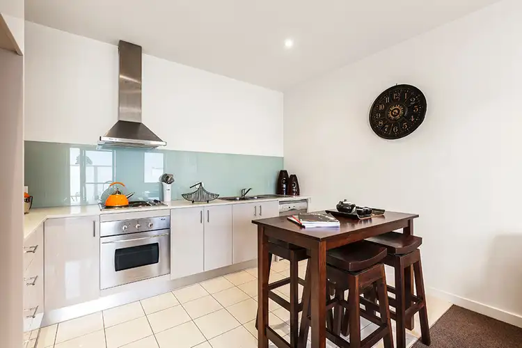 Fourth view of Homely apartment listing, 5/101-103 Orrong Crescent, Caulfield North VIC 3161