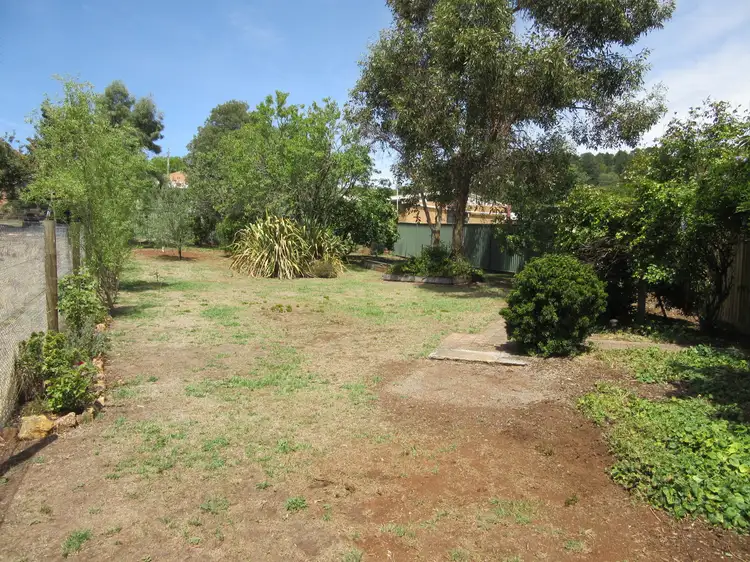12 Malmsbury Road, Daylesford VIC 3460