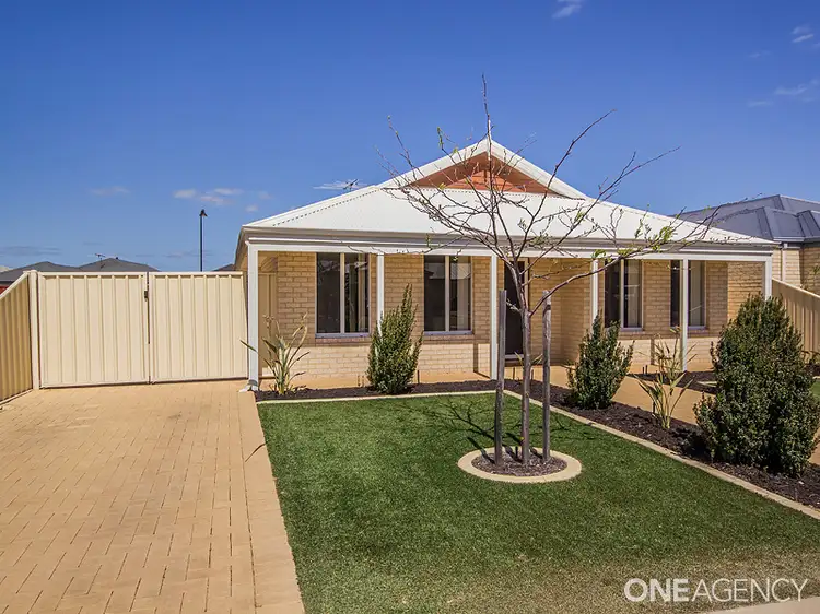 31 Lascelles Circus, Lakelands WA 6180