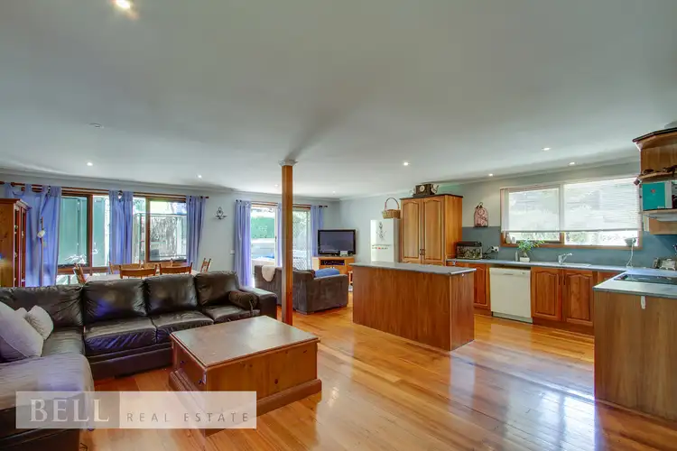 Second view of Homely house listing, 6 Amphlett Avenue, Cockatoo VIC 3781