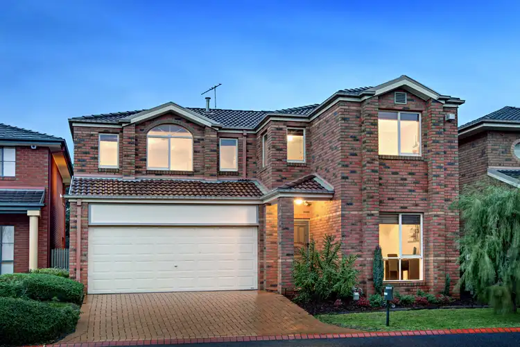 51 Larkspur Circuit, Glen Waverley VIC 3150