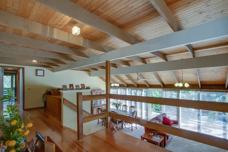 Fifth view of Homely house listing, 2 Flora Close, Cockatoo VIC 3781