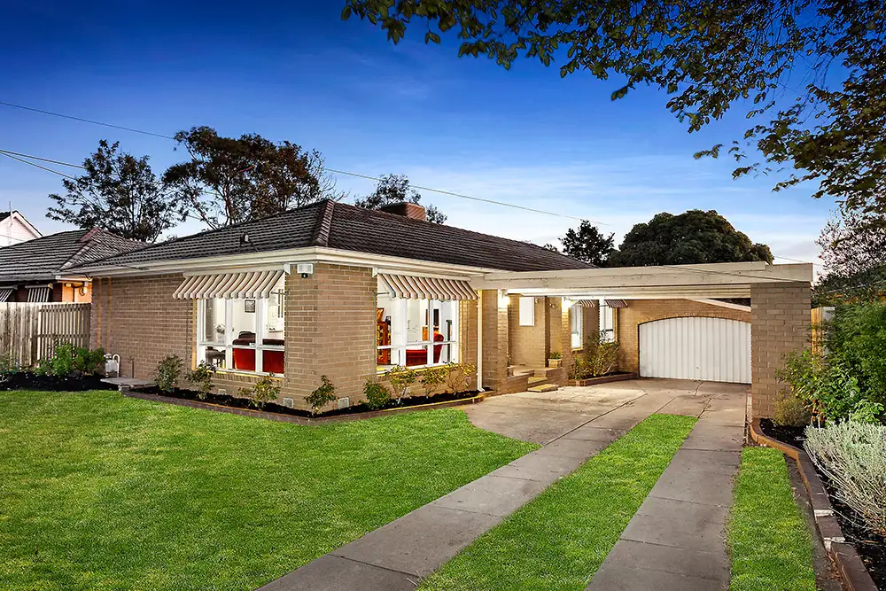 Main view of Homely house listing, 9 Jindalee Avenue, Yallambie VIC 3085
