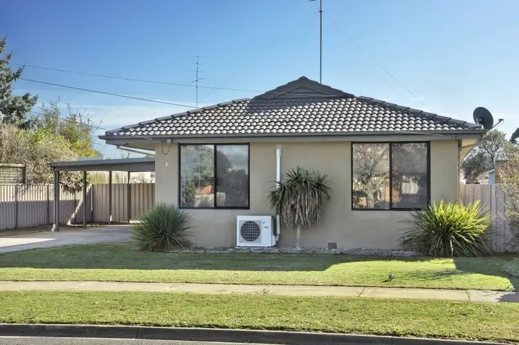 Main view of Homely house listing, 7 Marigold Street, Wendouree VIC 3355