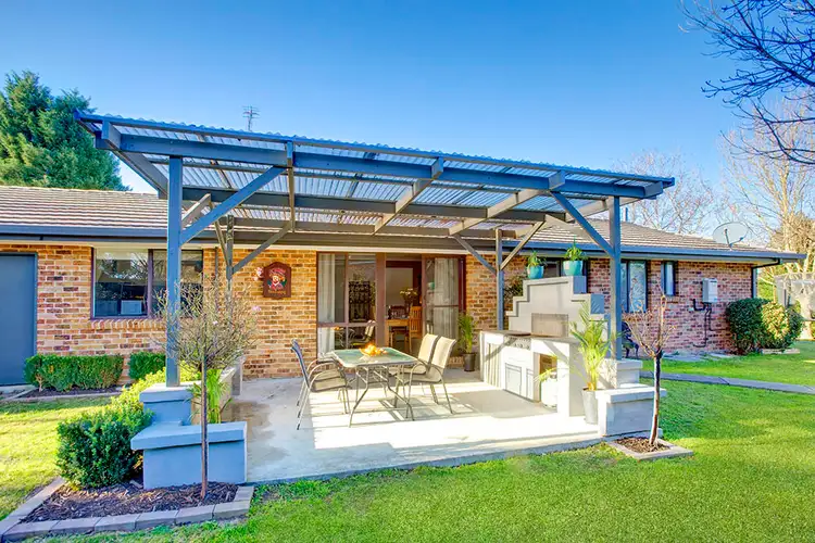 Fifth view of Homely house listing, 2 Plane Tree Close, Bowral NSW 2576