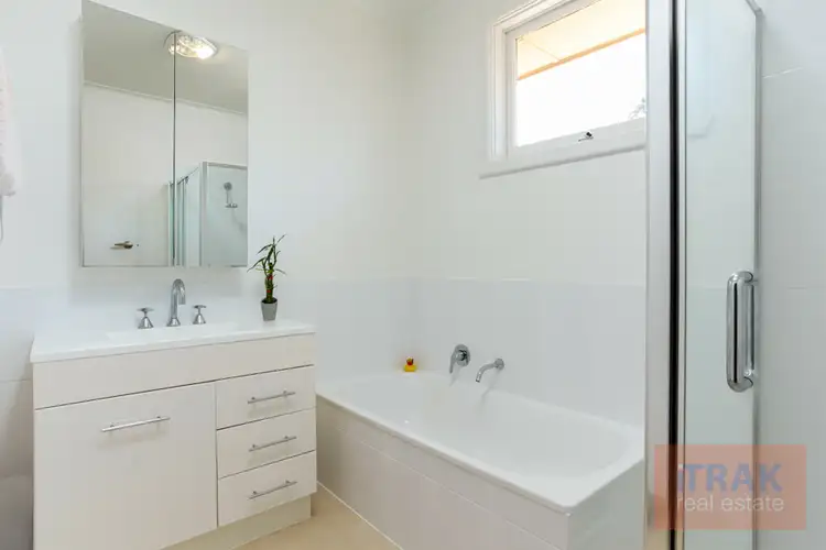 Fourth view of Homely unit listing, 1/11 Ozone Road, Bayswater VIC 3153