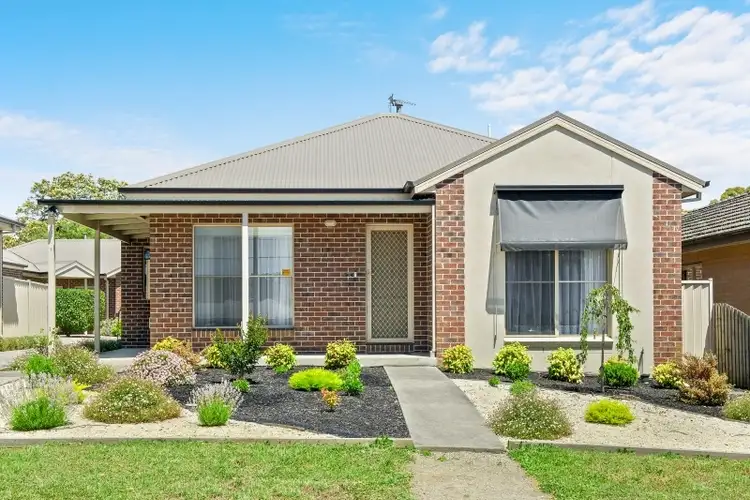 1/1120 Geelong Road, Mount Clear VIC 3350