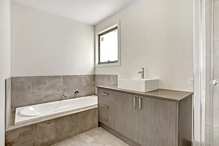 Sixth view of Homely townhouse listing, 4/9 Morris Road, Croydon VIC 3136