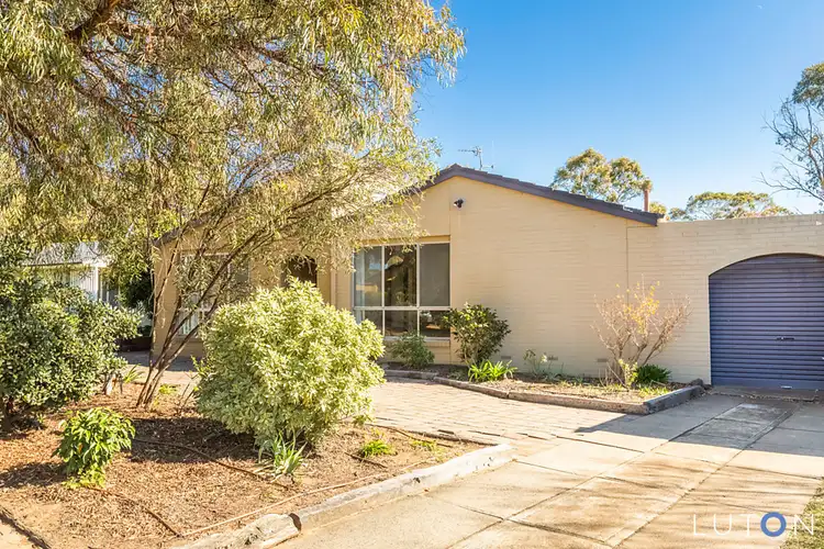 35 Milford Street, Latham ACT 2615