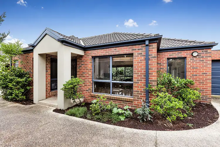 2/49 Browns Road, Bentleigh East VIC 3165