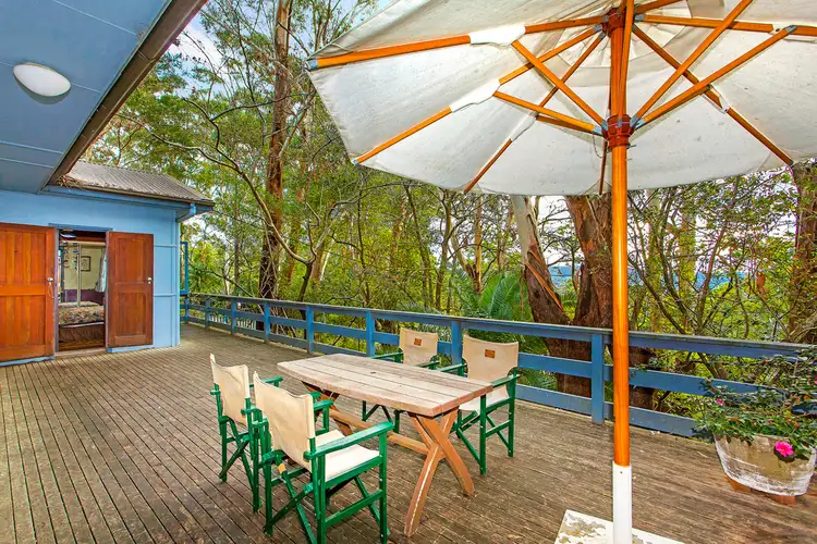 34 Endeavour Drive, Avoca Beach NSW 2251
