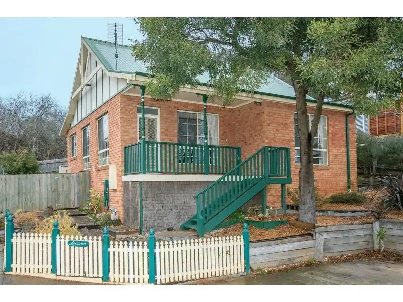 Main view of Homely unit listing, Unit 3/77-79 Raglan Street, Daylesford VIC 3460