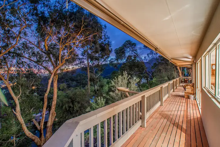 4 Jones Avenue, Upper Ferntree Gully VIC 3156