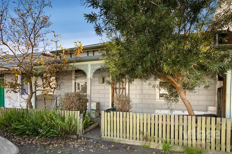 6 Alexander Street, Seddon VIC 3011