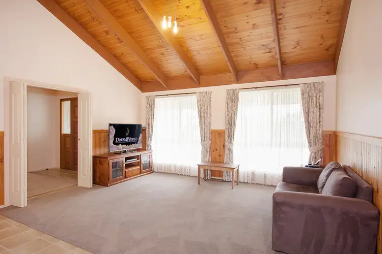 Fifth view of Homely house listing, 301 Sixth Avenue, Eden Park VIC 3757