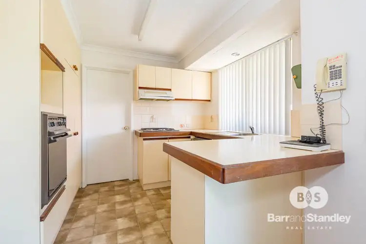 Sixth view of Homely unit listing, 5/5 Cambridge Crescent, East Bunbury WA 6230