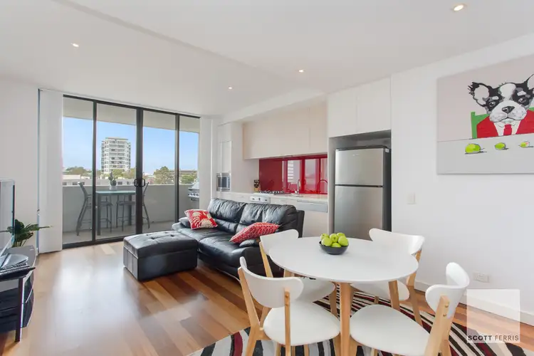 205/17 Honeysuckle Drive, Newcastle NSW 2300